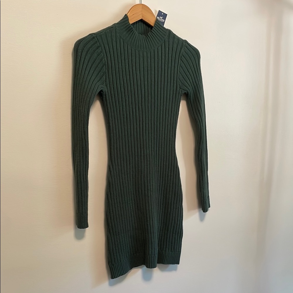 Hollister Green Ribbed Bodycon Dress with Puff Sleeves